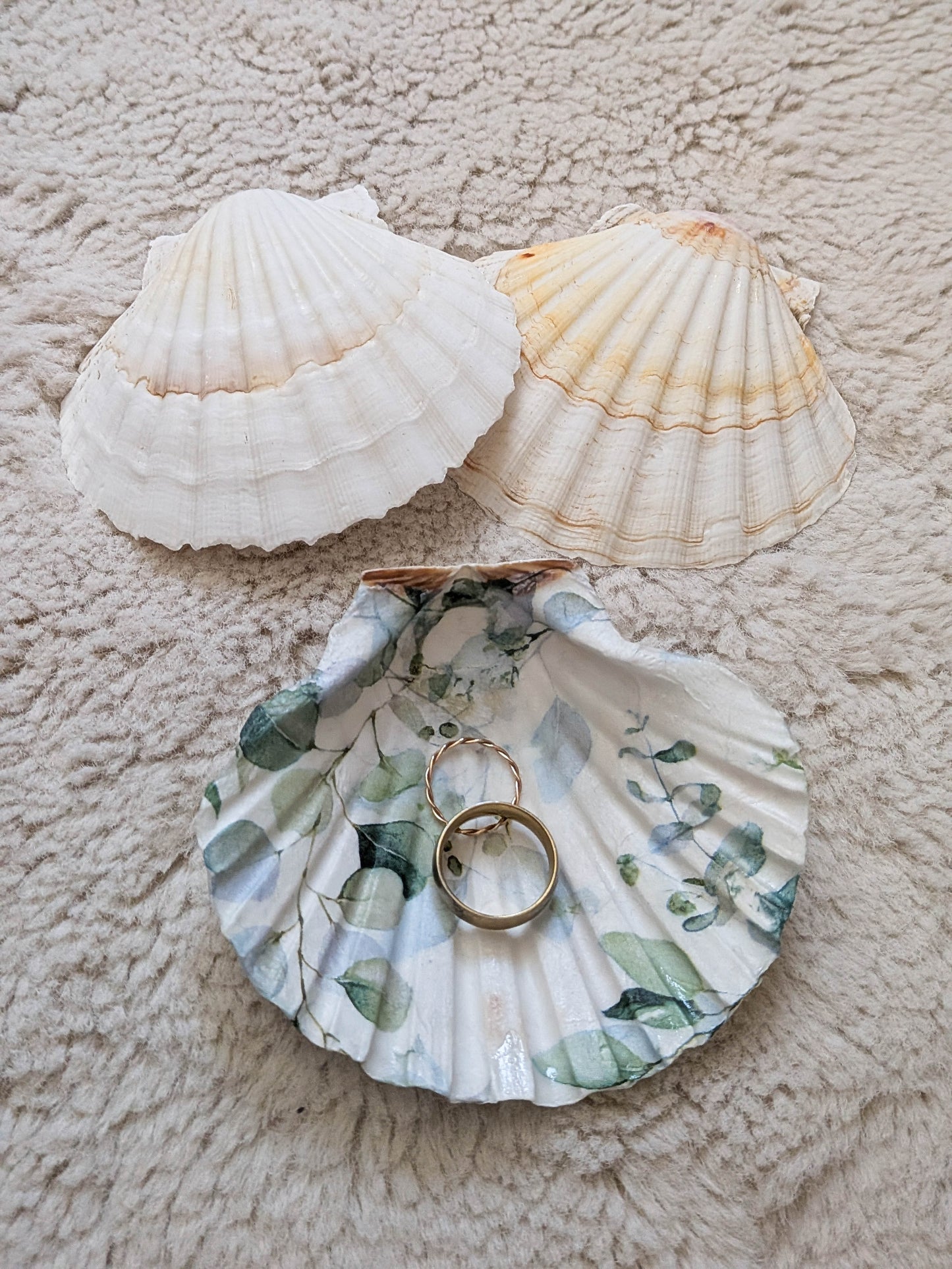 Decoupage Workshop: Kreative Muschelschalen bemalen