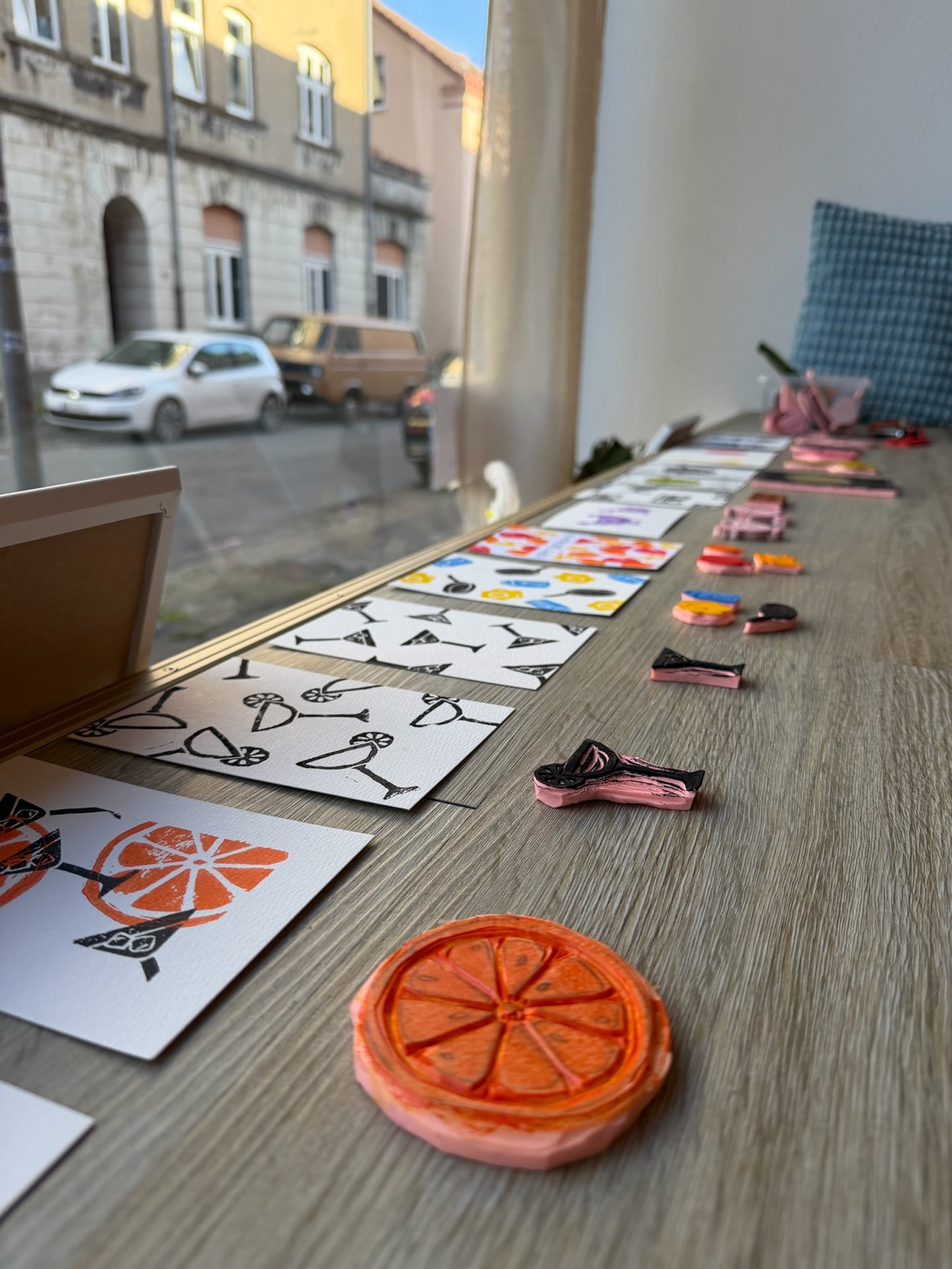 Workshop: Postkarten Print – Pixel-Print und Linoldruck