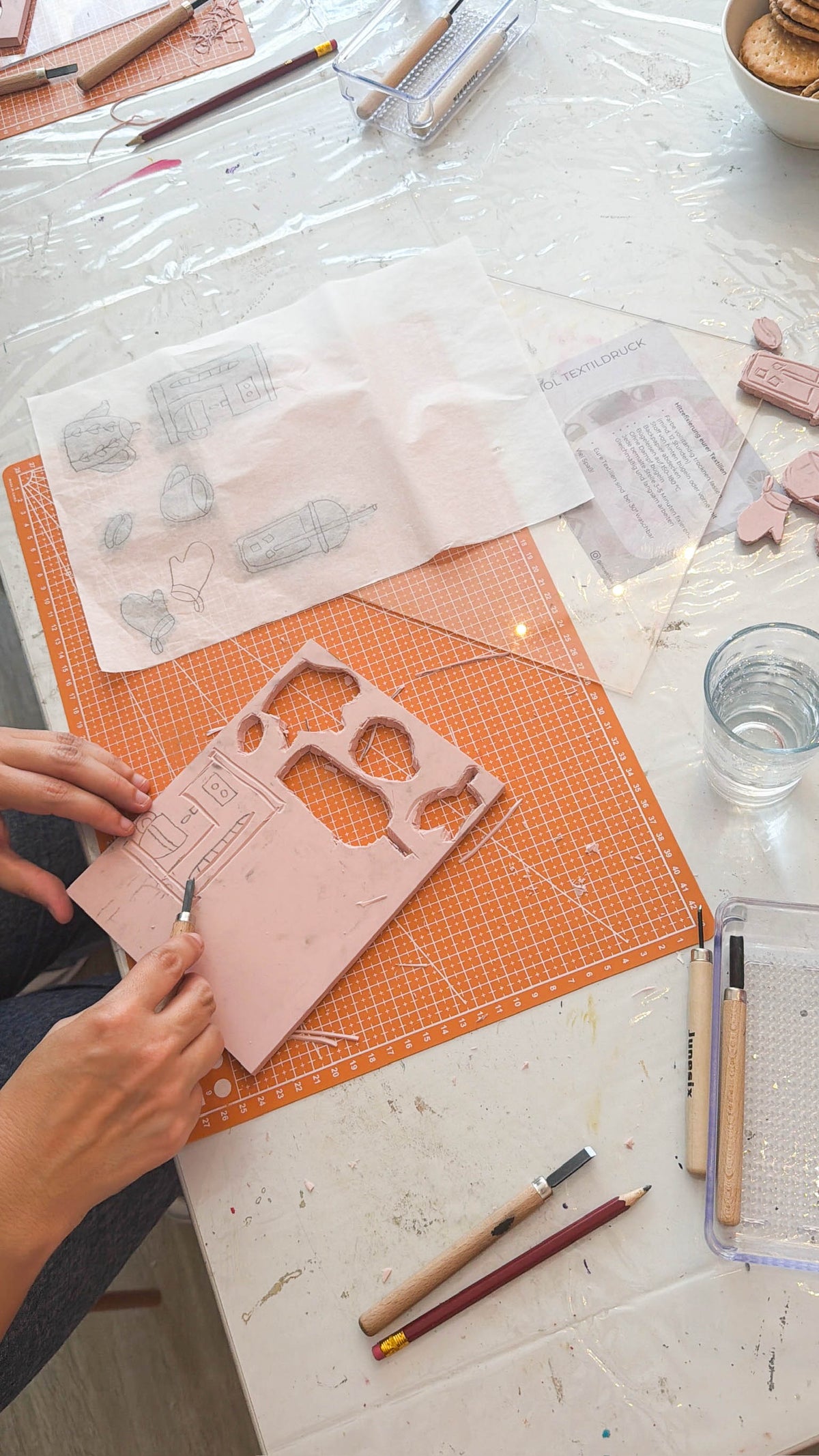 Cut & Print - Linoldruck auf Textil