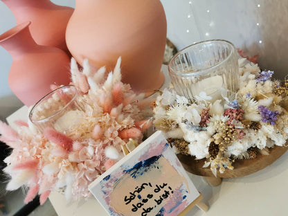 Workshop: Trockenblumenkranz mit Kerzenlicht